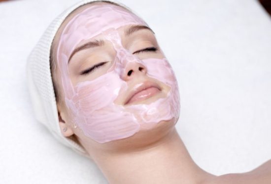 Natural Products that will Help you Keep your Skin Younger for Longer