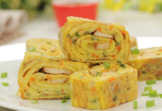 Egg Roll (Tamagoyaki) Recipe | Japanese Omelette By SooperChef