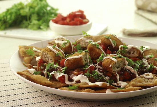 Loaded Nachos With Chicken Nuggets Recipe