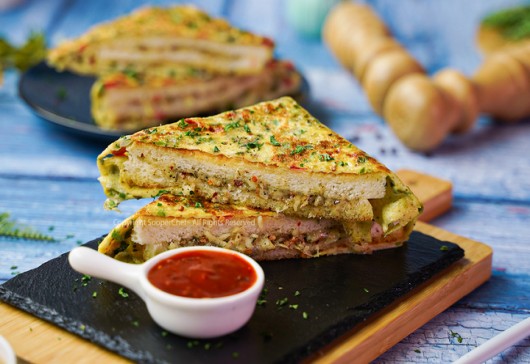Cheese Omelette Sandwich Recipe