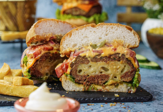 Mac & Cheese Stuffed Beef Burger Recipe | Bakra Eid Recipes