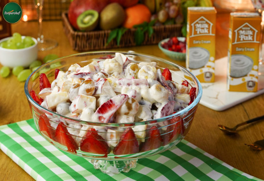 Creamy Fruit Chaat Recipe | Iftar Sepcial Recipe