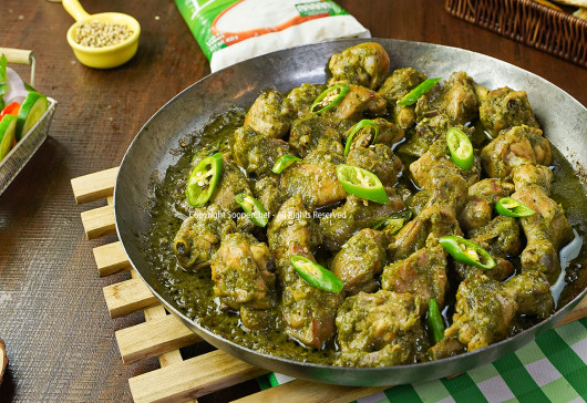 Hara Masala Chicken Karahi Recipe by SooperChef